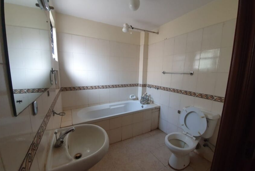 henleyrealty's tweet photo. Hidden away on the fringe of the city is this charming five bedroom residence.

Price: KES 55M

Contact us on +254 722241188 to book viewing.

More details: https://t.co/ruPo3lP1tV https://t.co/DzoKzl5ZOh