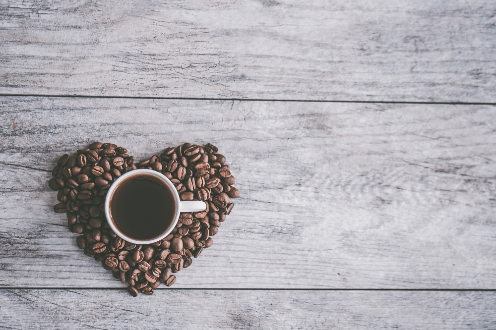 treadmyownpath's tweet image. My Zero Waste Coffee Routine (+ A Giveaway) #zerowastecoffee #buyitonce treadingmyownpath.com/2019/09/19/zer…