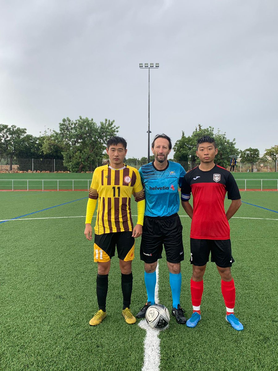 tuarbitro's tweet image. Cuidado, llegan de otros lugares para aprender, y aprenden rápido!