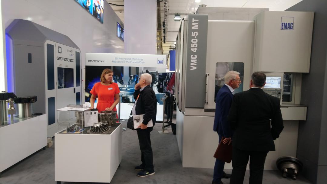 MultistationSAS's tweet photo. Notre partenaire @gefertec est à @EMO_HANNOVER Hall 9, Stand K03 https://t.co/37rrzaEKKW
#EMO2019 #AdditiveEMO #AdditiveManufacturing #additivemanufacturing #3dmetalprint #gefertec #3DMP #WAAM #technology #3DmetalPrinting https://t.co/2Rw3P91g85