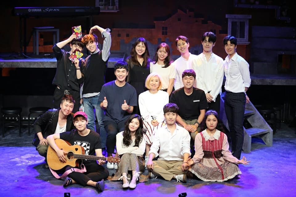 mainkey11's tweet photo. #집들이콘서트 #NEW달을품은슈퍼맨
사진으로 만나는 집들이현장! 🦸‍♂️
⠀
또만나요! 남은 공연 기간 많이 사랑해주세요❣
⠀
#달품맨
사진 @teo_photographer https://t.co/V6n3so0bkf