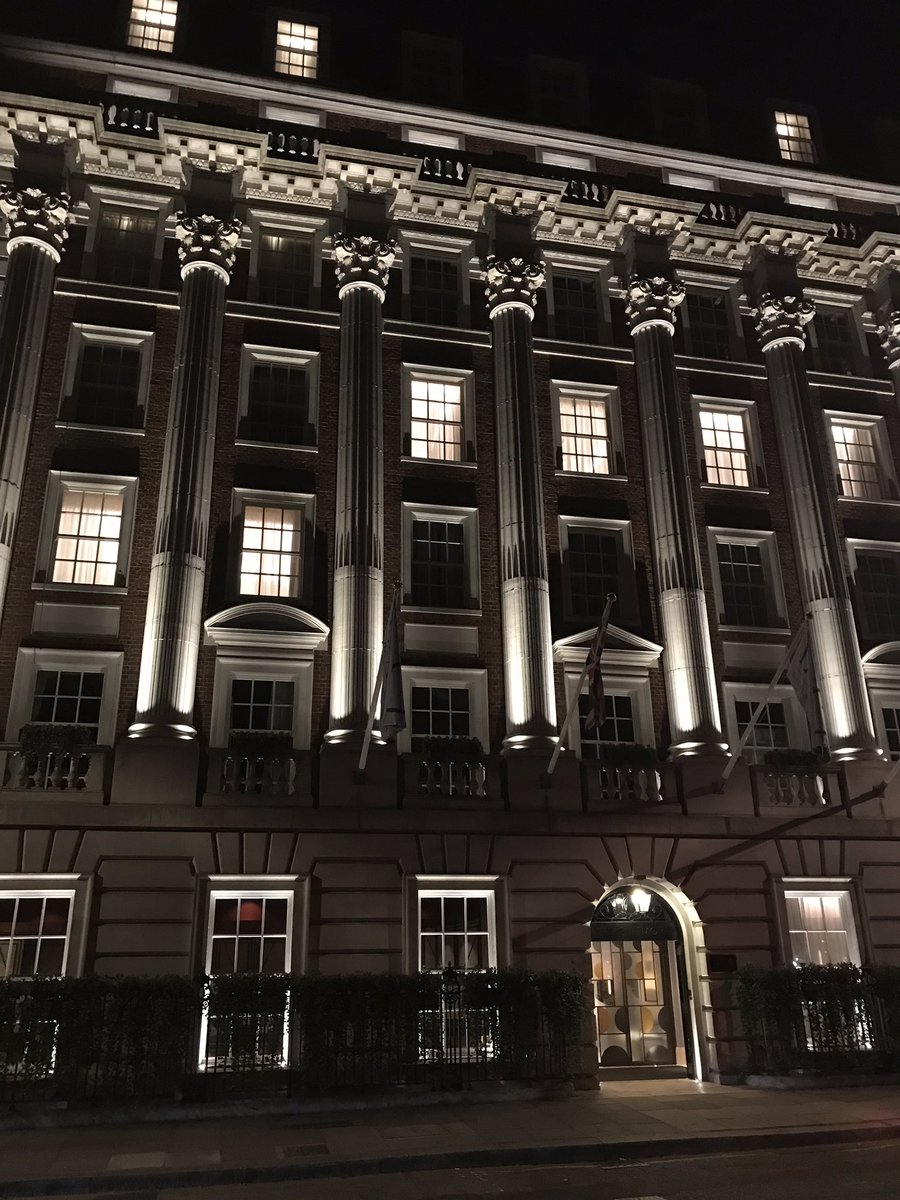 DESIGNPLUSLIGHT's tweet image. Late night commissioning at the Biltmore Mayfair Hotel in Grosvenor Square and the new ‘The Betterment’ restaurant by Jason Atherton  #LightingDesign #Lighting #DesignPlusLight #Commissioning #BiltmoreHotel #LXRHotelsandResorts #Mayfair #London
