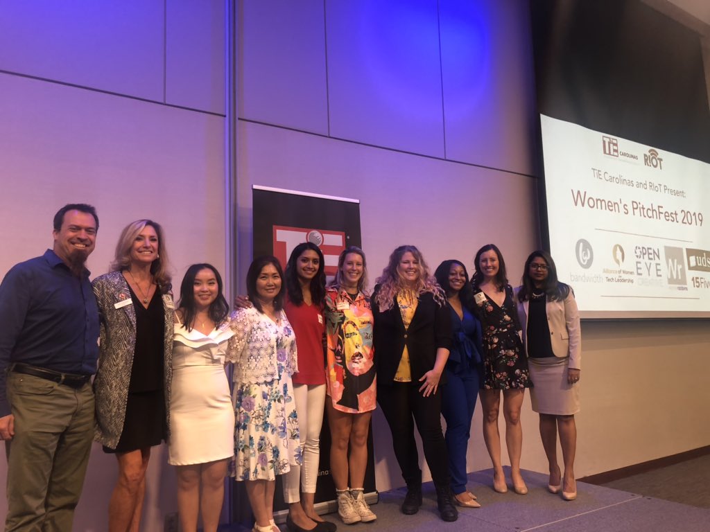 Molly Demarest tweet media