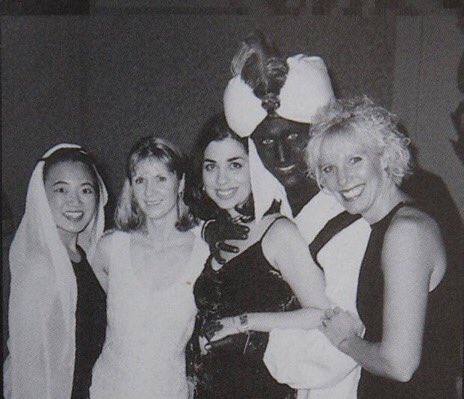 Magillabrett's tweet image. facebook.com/lipscombe/vide…
#MakeItAwkward
#Next