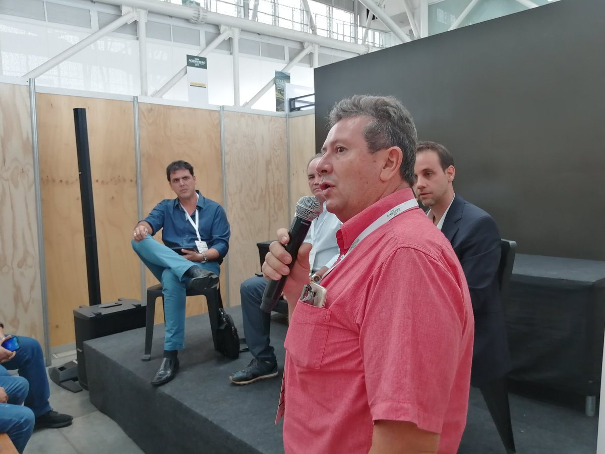 MIGUELH1975's tweet photo. Asistimos al #Agrotalks, Como comercializar tus productos usando plataformas digitales. En el marco de #ExpoAgrofuturo2019. #Sipra #Emprendimiento
#CTMAE #Cacao @UPRAColombia @jorgefdocastao https://t.co/mjhFKktmEH