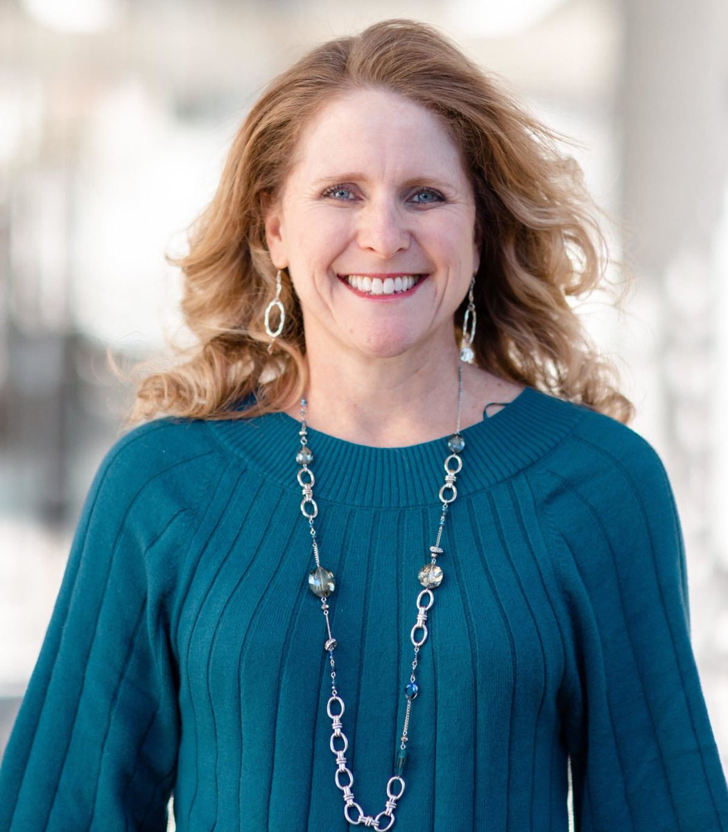 ThePointWeekly's tweet image. The new professors that joined the PLNU community this fall come from an array of backgrounds and expertise. bit.ly/31J2XtH