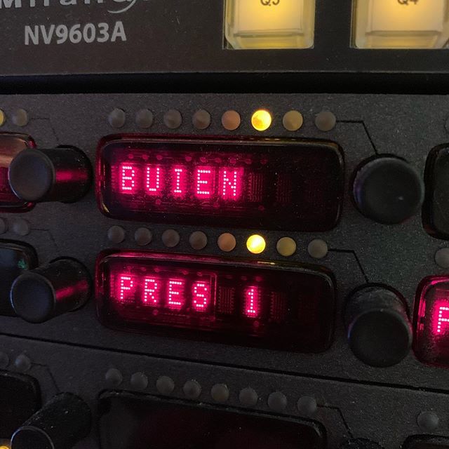 WilliamHuizinga's tweet image. Zal ik ‘t doen? #pressbutton #buien #buienradar #regie #studio9 #rtlnieuws #ontbijtnieuws ift.tt/31xSvFf