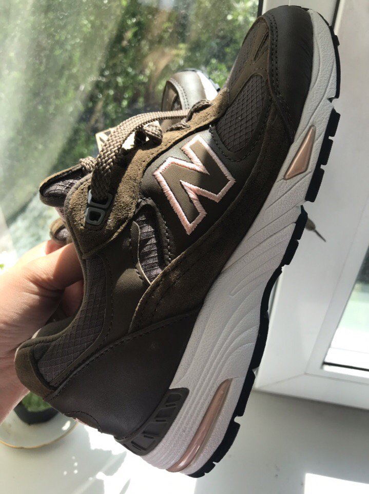 viktor_weilo's tweet photo. Продам  new balance w991smk made in uk(без бокса)
10/10
Размер 6us 4uk 36,5eur
5к
Помогите продать
3 сотки тому с чьего твита купят 

Рт пожалуйста! https://t.co/9ktvF1B5ca