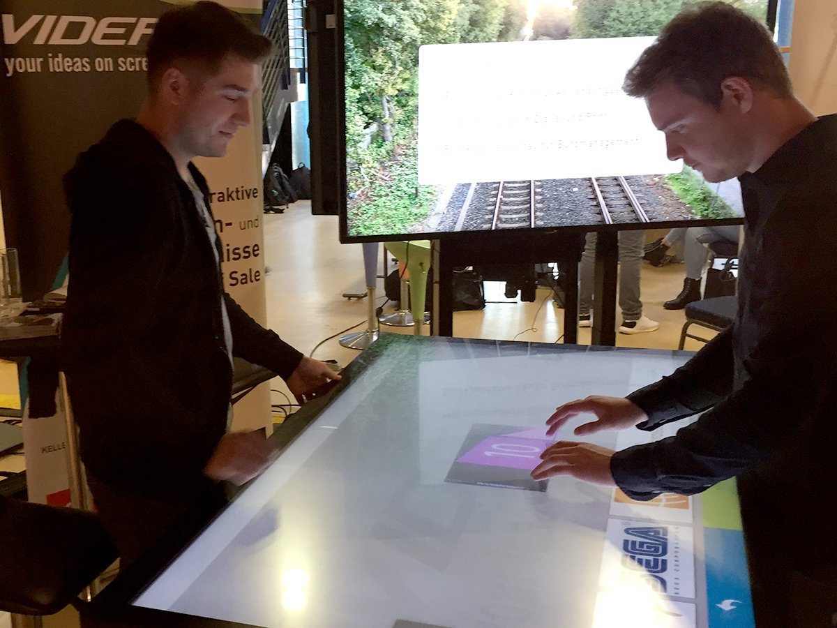 FidA - Finde deine Ausbildung

Reges Interesse am Stand der VIDERO AG auf der FidA in der Bürgerhalle Gronau.

Großen Dank an das Team vor Ort und die Kollegen, die bei der Vorbereitung und beim Aufbau geholfen haben!