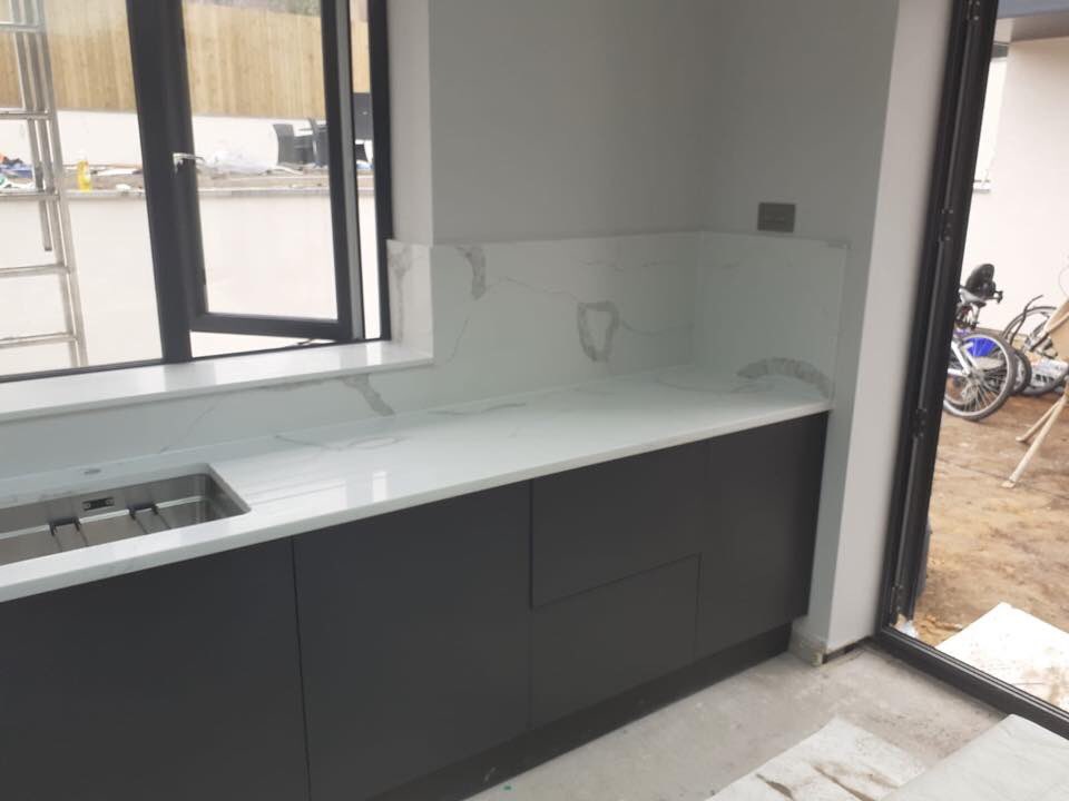 Itastone Calacatta Platinum 30mm Quartz Worktops with Tall Upstands😍😍😍