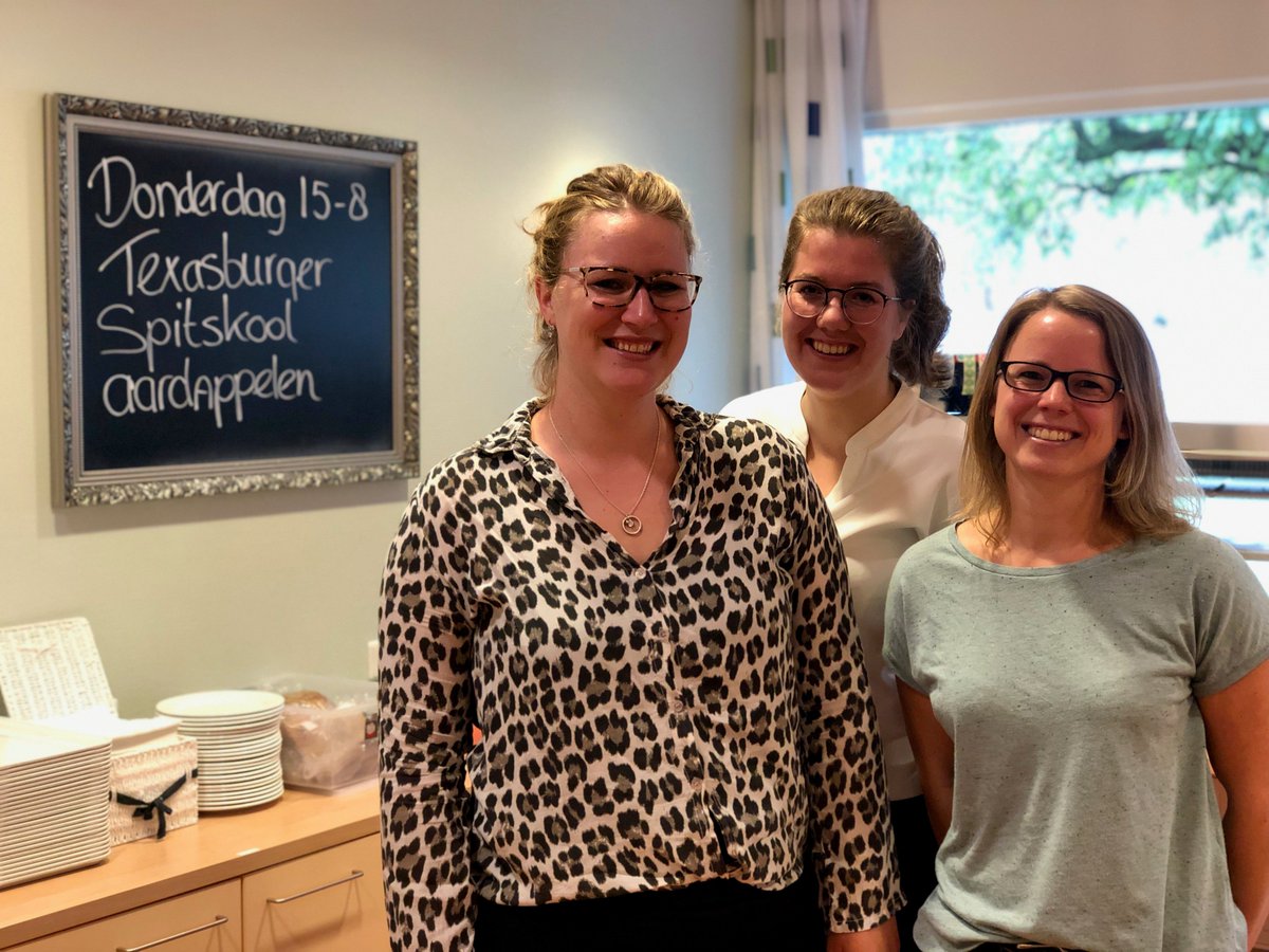 Het is vandaag de Dag van de Diëtist. Daarom zetten we onze diëtisten in het zonnetje. Ze komen bij mensen thuis, maar bezoeken ook cliënten in de woonzorgcentra en revalidatie De Schakel. Lees verder: zorggroep-onl.nl/over-ons/ervar…