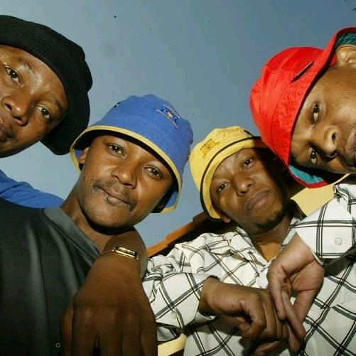 CapricornFM's tweet photo. @Sk_Mbatha @Mpho_Mashita @karabomaila_ @CliffordMang @RefilweThebu Today's #ThrowbackBattle features 4 songs from #Malaika #ZuluMobb #Trompies #LeboMathosa and #HHP
Your team @Sk_Mbatha @Mpho_Mashita @CliffordMang @RefilweThebu are hoping you'll choose their throwback song. Check the POLL #ImmaculateBreakfast https://t.co/bBa3FkziVq