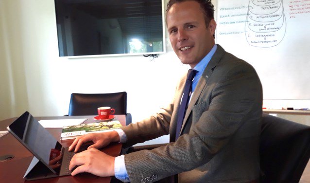 Interview wethouder Rutger van Stappershoef: 'Samen bouwen aan blijvende leefbaarheid' GELDERMALSEN Rutger van Stappershoef is wethouder namens Dorpsbelangen in West Betuwe. Met onderwerpen als Leefbaarheid, Recreatie &amp; Toerisme, Cultuur, en de Bibliot... twib.in/l/aEpB9Mkb88nb