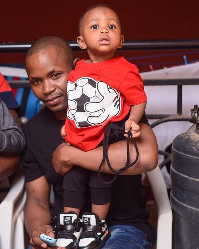 ManiStudioWorks's tweet image. This is the exact definition of:
Ctrl + C
Ctrl + V
.
.
.
.
.
#igkenya #vscokenya #picoftheday ift.tt/31B2Z6O