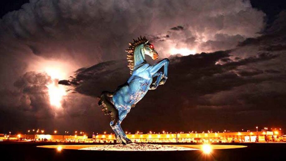 But the main attraction, which still stands today, is a giant blue horse sitting in front of the airport. Locals believe the statue is cursed because the man who made it died while working on it. The statue actually collapsed on him, killing him.