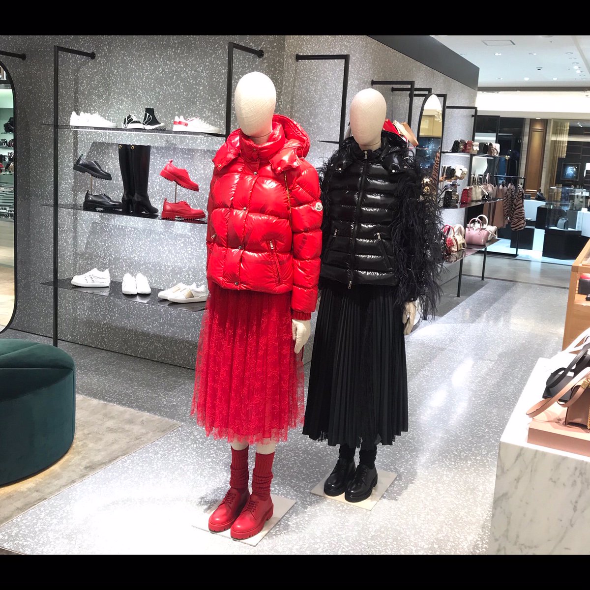 Hankyu Mode En Twitter ヴァレンティノ モンクレールのコラボレーションダウンのご紹介 5階 インターナショナルブティックス ヴァレンティノ Hankyu Hankyumode Umedahankyu 阪急うめだ本店 うめだ阪急 阪急百貨店 Osaka Umeda Mode ヴァレンティノ Hankyu Mode En Twitter ヴァレンティノ モンクレールのコラボレーションダウンのご紹介 5階 インターナショナルブティックス ヴァレンティノ Hankyu Hankyumode Umedahankyu 阪急うめだ本店 うめだ阪急 阪急百貨店 Osaka Umeda Mode ヴァレンティノ
