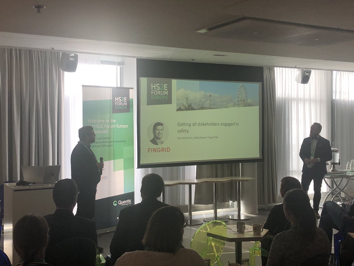 Quentic_Finland's tweet photo. Seuraavaksi lavalle nousee Karri Koskinen, @fingrid_oyj. Karri kertoo kuinka kaikki sidosryhmät saadaan mukaan työturvallisuuteen. #työturvallisuus #hs2e https://t.co/f10GbIOiZq