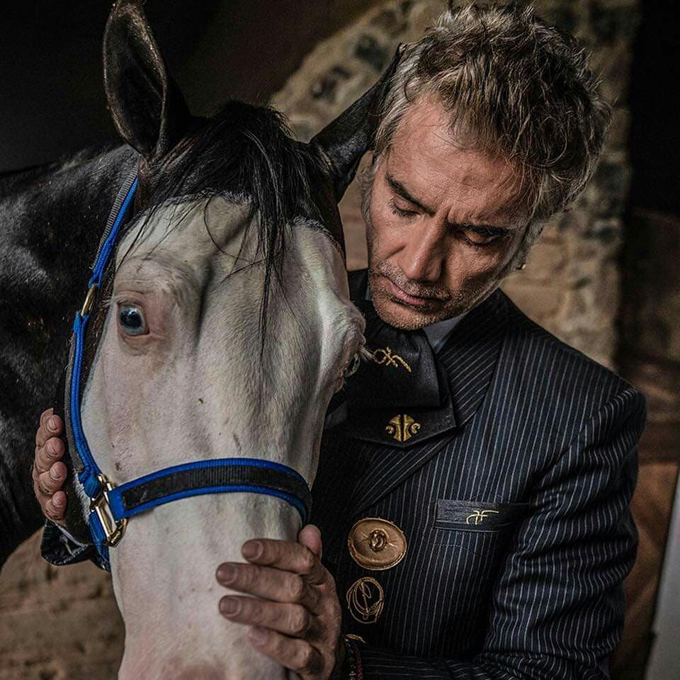 catifi's tweet photo. Queda muy poquito para #Caballero 
@alexoficial 
@situsupieras https://t.co/k6d0E6Fh65