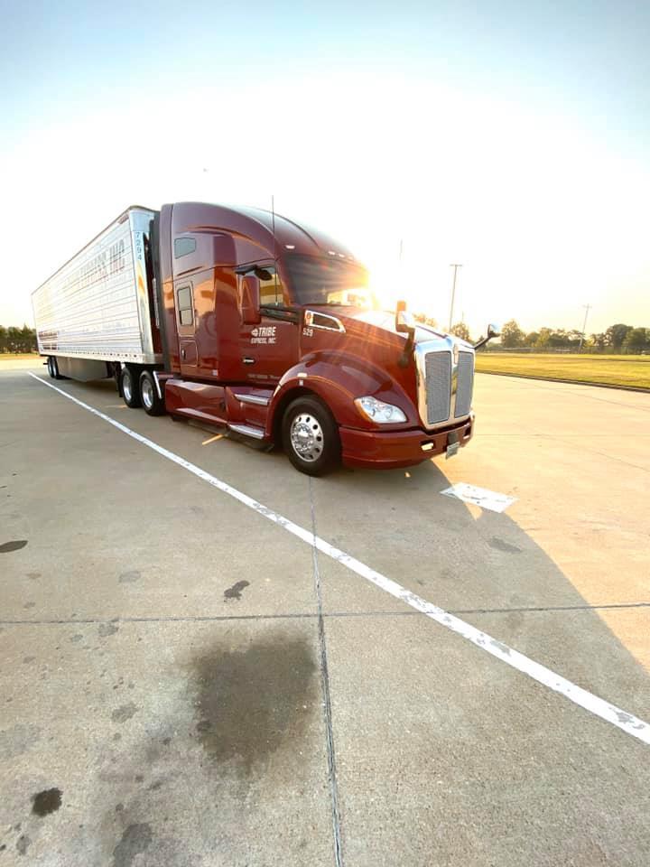 TribeTrans's tweet image. Look at this awesome picture Troy Flanagan II captured while catching this mornings sunrise in Mississippi. Gotta love moments like this! #TribePride