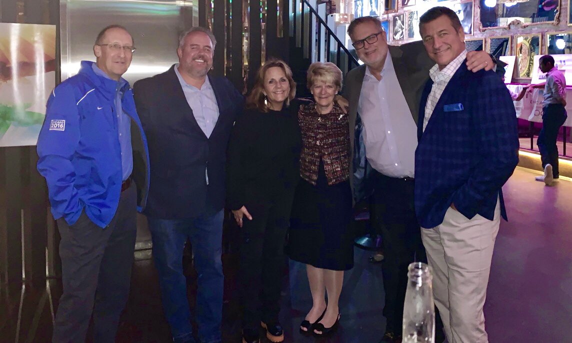 DeborahDeHaas's tweet photo. What a wonderful opportunity to connect with the #Chicago2016 #Olympics bid team last night! Truly an exceptional group of leaders  that brought our city together in a magical way! Loved working with all of you and so many others! #Copenhagen #StirTheSoul https://t.co/DwM8bomd6q