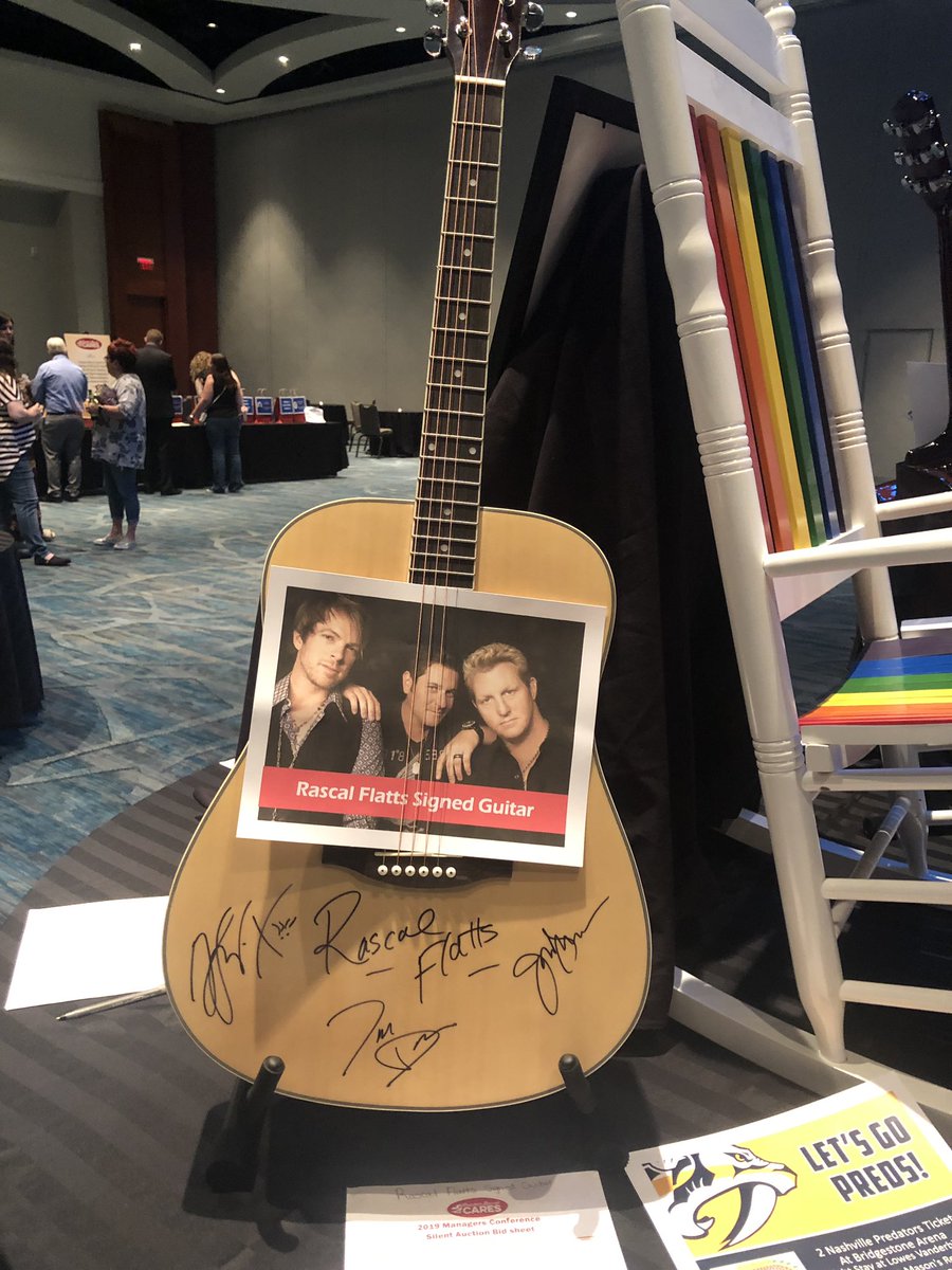 ashleyashes454's tweet photo. So many cool items up for silent auction tonight for the Cracker Barrel cares fundraiser! Can’t wait to see how much money we raised! #cbcares #eatshopwork #lovewhatyoudo #westisbest https://t.co/W4p3zKlpaK