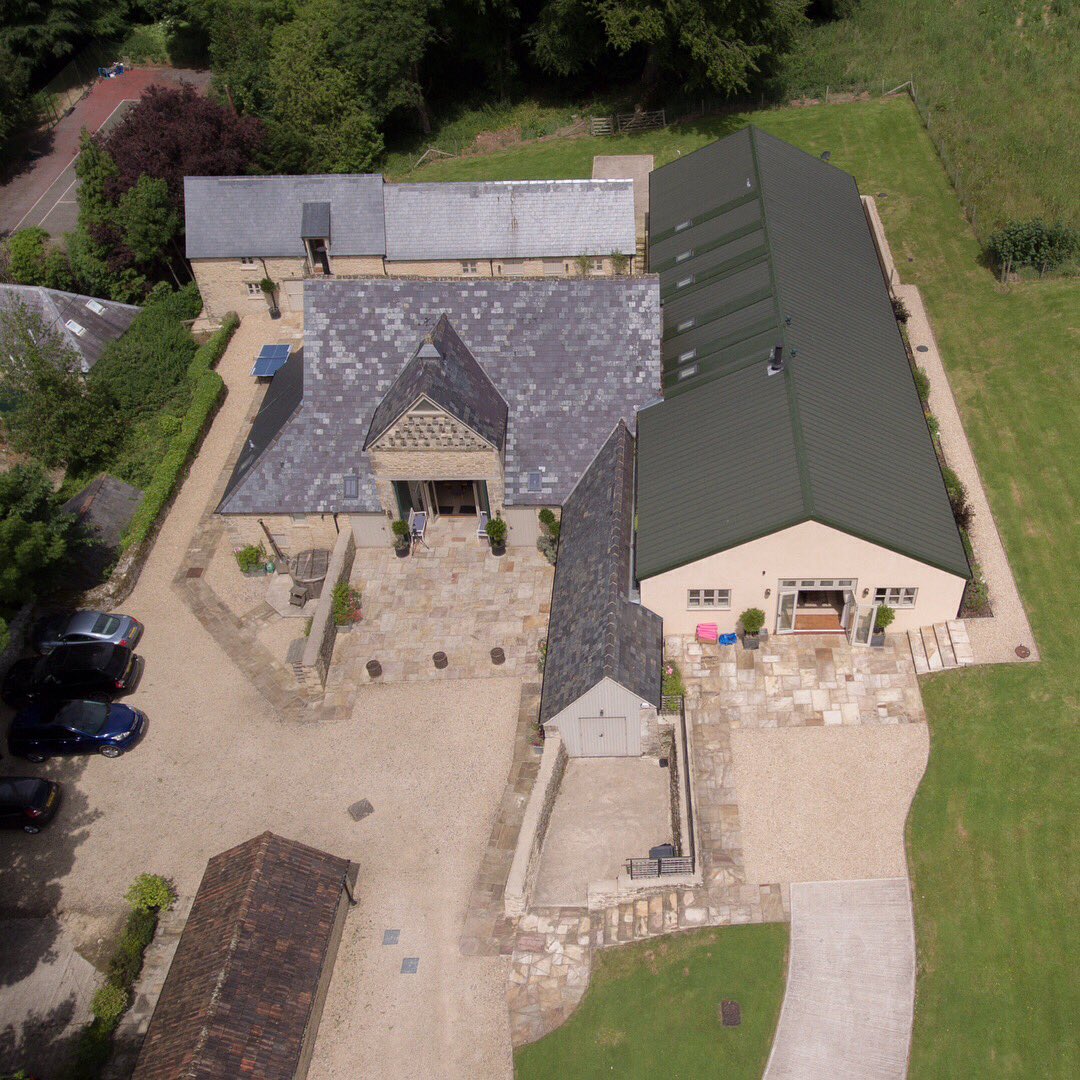 With March, April, May and June 2020 now sold out for weekend stays we are offering great deals on weekends and midweek stays for what is left in Jan &amp; Feb!! Please contact us for more details!! Sleeping up to 22 people in the heart of the Cotswolds!! #yoga #retreat #holiday