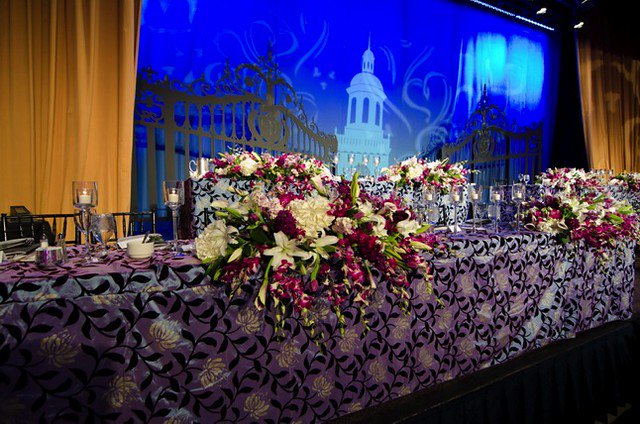 Moonshotevent's tweet photo. The iconic gates #howardalumni have passed through over centuries gave life to this #TBT design. One of many #HowardU charter days we've worked on. #eventdesign #graduationceremony #washingtondc #eventvenue #eventproducer #floraldesign #stagedesign #orchids #lilies #hydrangea https://t.co/iOn7mBjObJ