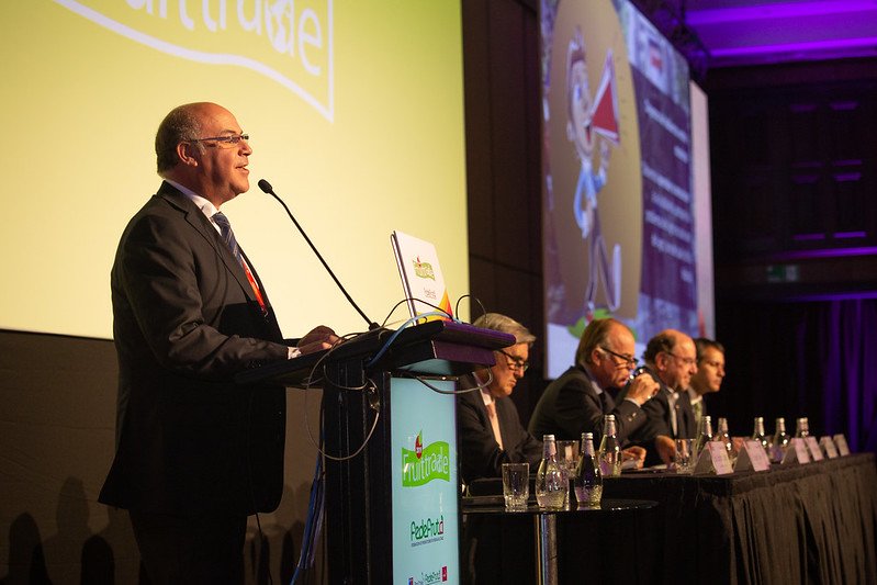 Fedefruta's tweet photo. A los 2.200 asistentes que estuvieron en #Fruittrade2019 Muchas gracias por asistir a nuestro evento! @ProChile (fotos @MinagriCL) https://t.co/pvWeCk9UC5