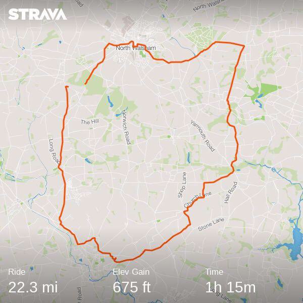 That went from road ride to triathlon. Flooding and mud everywhere. 
strava.app.link/bDzYG5xqu0 #ShokzChallenge