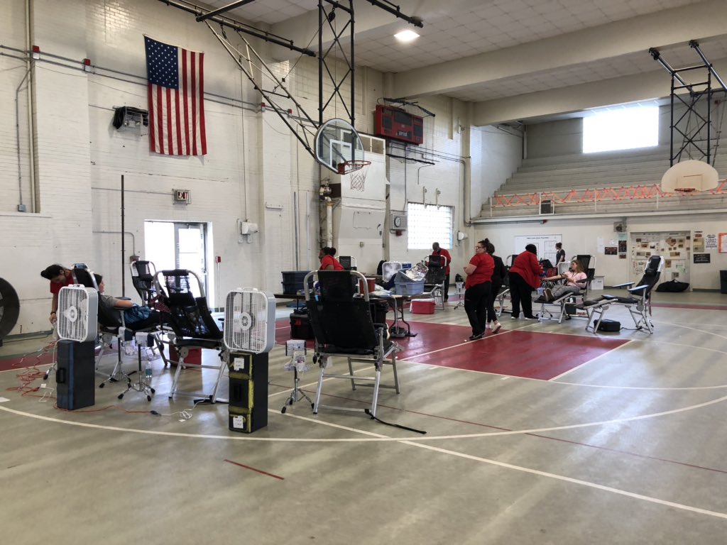 LPHS_Activities's tweet photo. Key Club is doing a great job sponsoring the blood drive. We’ve had many volunteers thus far! Thanks to everyone for their hard work and generosity. https://t.co/UZtssL49SB