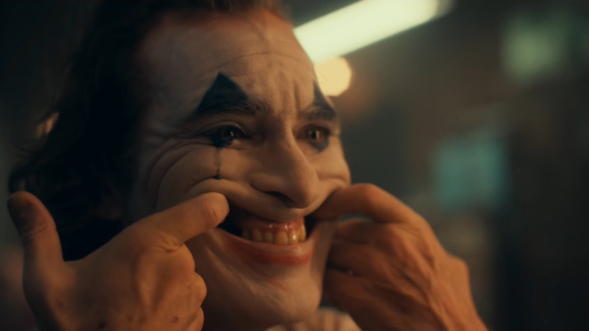 CRDT_CPR's tweet photo. งานดนตรีประกอบของ #JokerMovie นี่แหละทำให้ประสาทแดก (นี่ชมนะ) ลำพังเนื้อเรื่องก็หดหู่พอแล้ว มาเจอดนตรีแบบนี้อีก คืนนี้นอนหลับไม่สบายแน่บอกเลย #movietwit https://t.co/7kplrsUexA