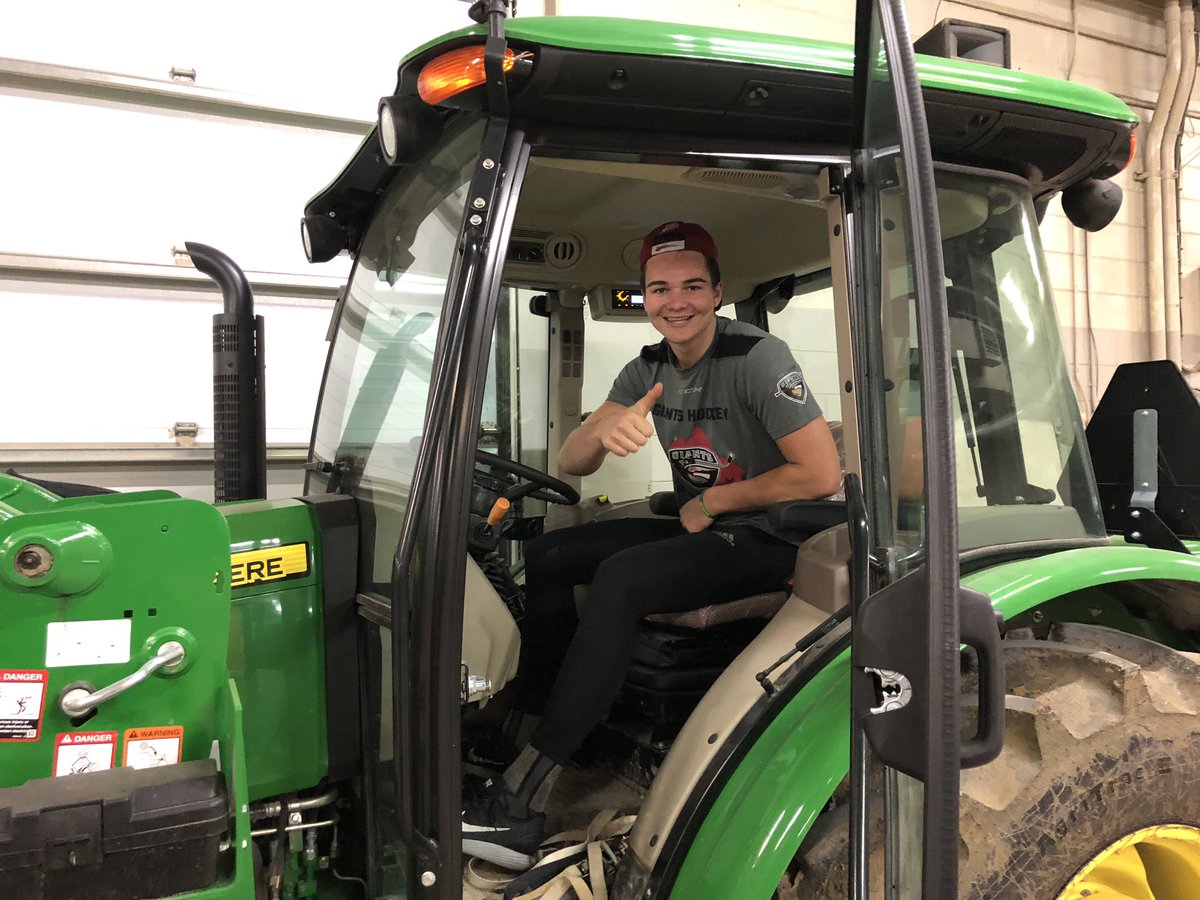 WHLGiants's tweet photo. “You can take the man from the Prairies, but you’ll never take the Prairies from the man.” - @KalebBulych (probably) https://t.co/AQyeTA1W0m