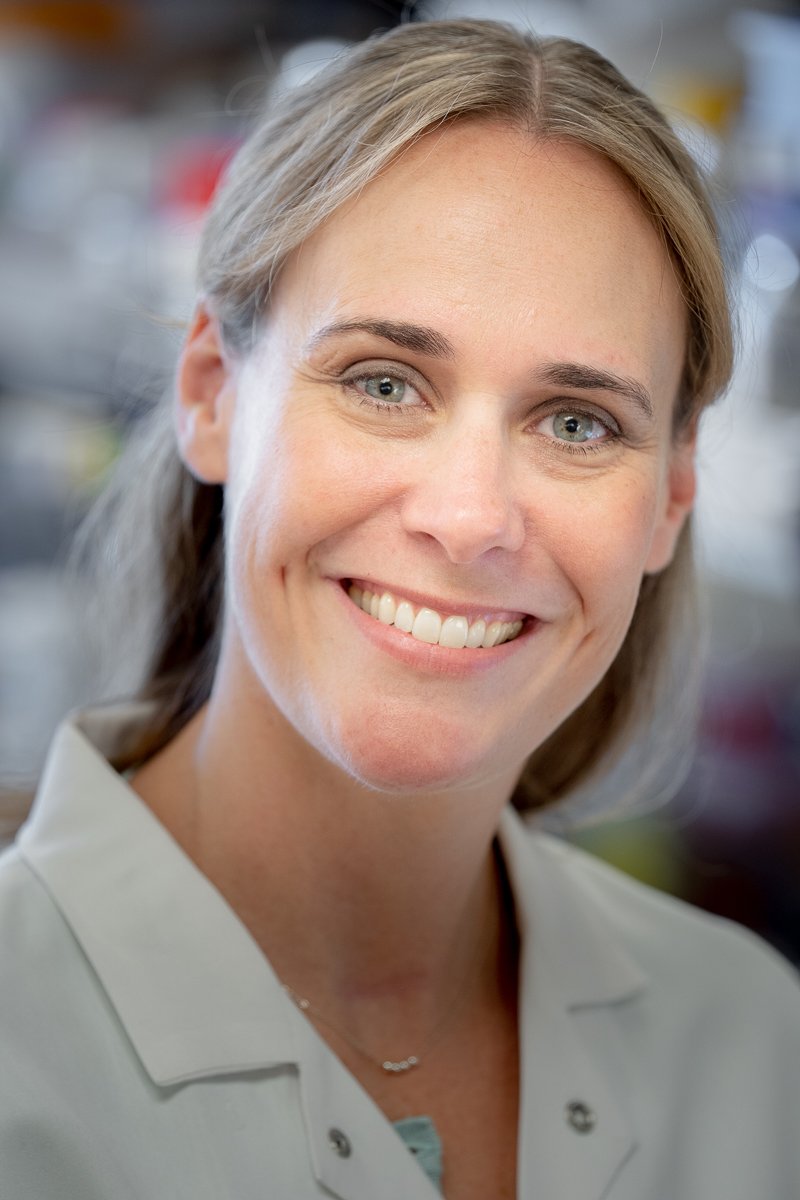 EMILosAngeles's tweet photo. Congratulations to #EllisonInstitute Faculty Dr. @MumenthalerLab for being named a 2019 #Biocom Catalyst Award recipient! 
https://t.co/w0CHnGGCrS
Photo Credit: Chris Shinn, USC 
@DavidAgus https://t.co/jGWFWp6tG0