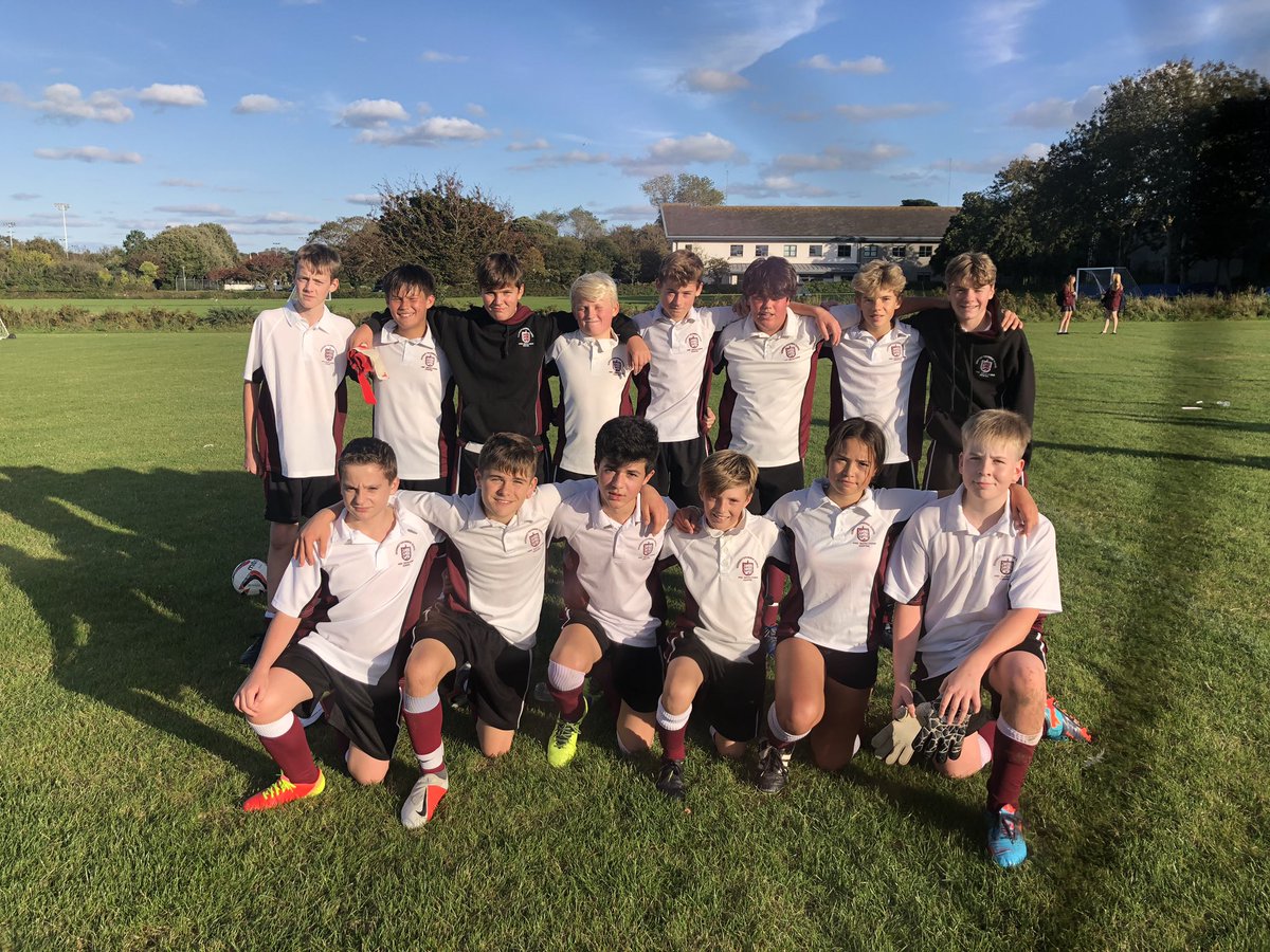 Guernsey Grammar PE tweet media