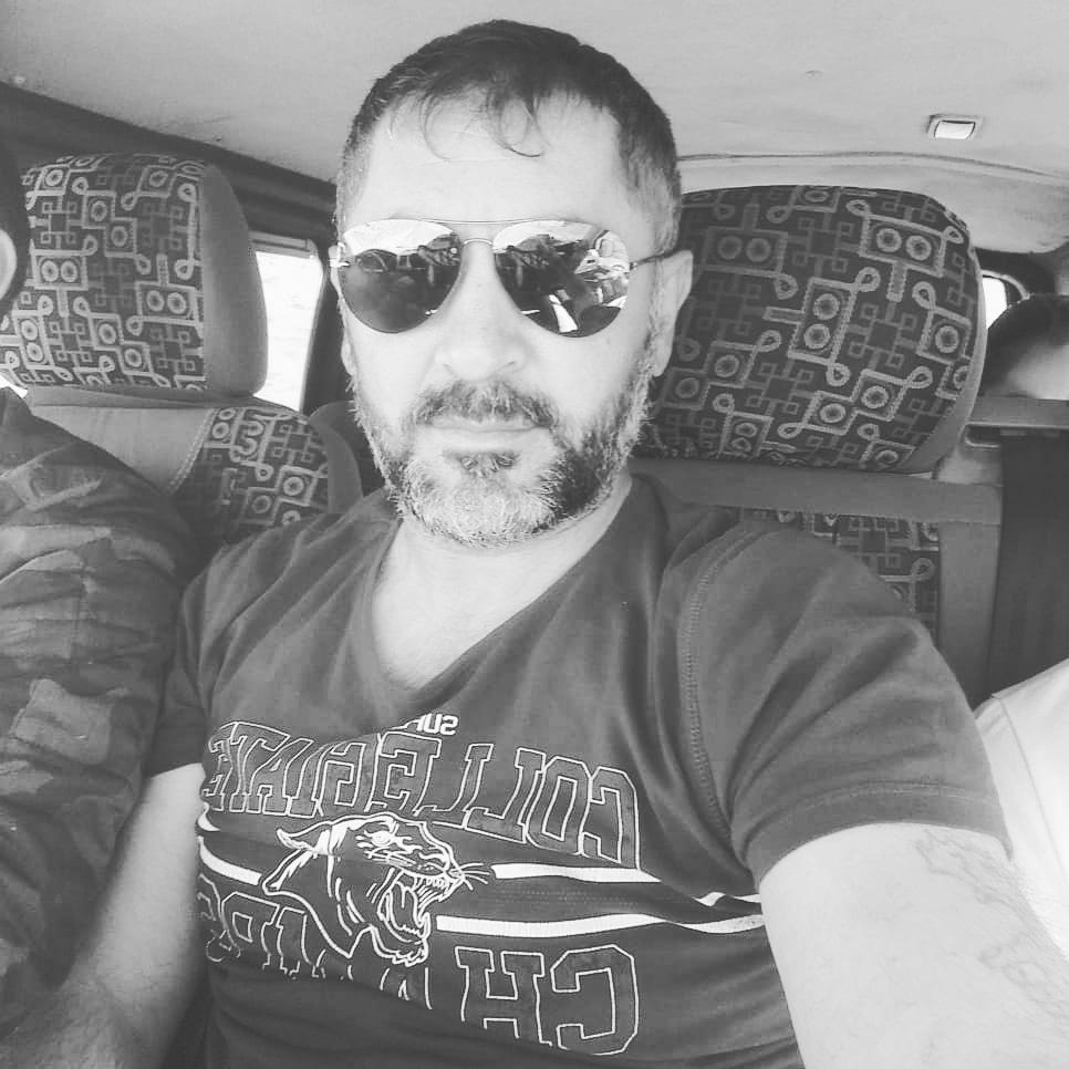 İzmir çevresinde görüşmek istiyen evli çiftler varmi
