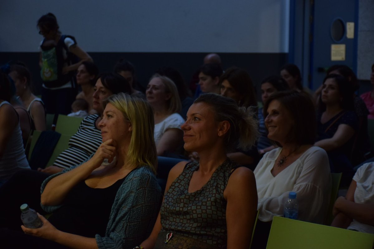 L'advocada @martabusgal presidenta de l'associació <a href="/DonaLlum/">Dona Llum</a> explica els drets jurídics de les dones durant el període d'embaràs i lactància en la jornada de #lactànciamaterna