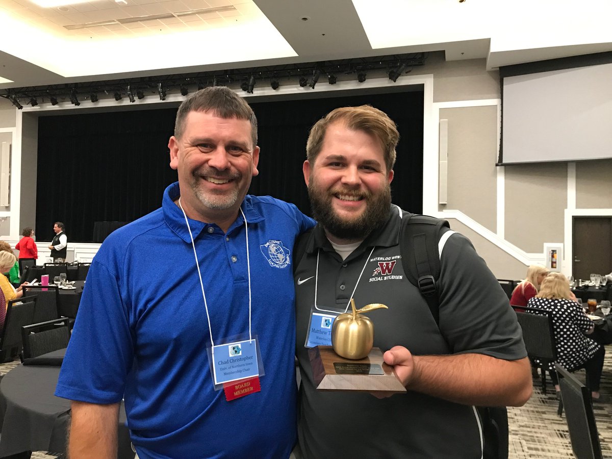 Congratulations to UNI grad @Tobin_toby Matt Tobin for being name Iowa Council for the Social Studies Secondary Teacher of the Year! #iasocialstudies #ICSS2019