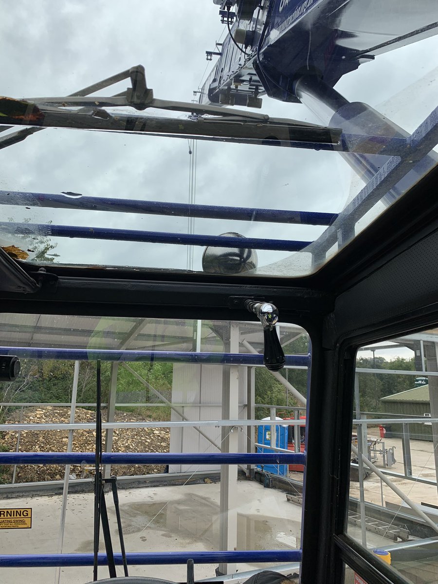 BaldwinConstruc's tweet image. Composite cladding going on a new industrial unit we’re building for a return customer in Wiltshire. #steel #erecting #crane #industrial #commercial 

baldwinconstruction.org.uk