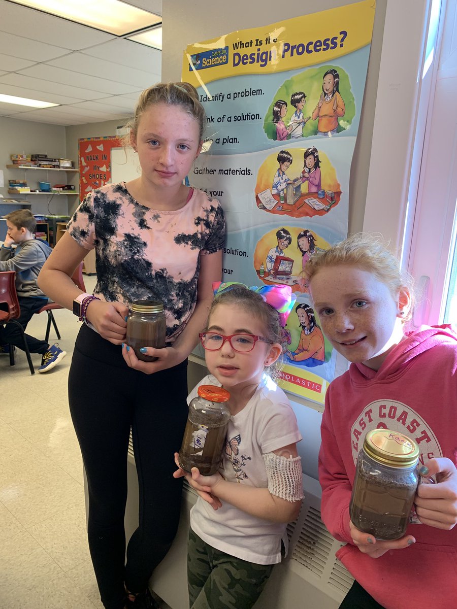 FatimaAcademy's tweet image. Sediments &amp;amp; Rock in 1-6 this afternoon with Mrs. @JaneWilliams77  #scienceisdoing #learningisdoing #learningisfun