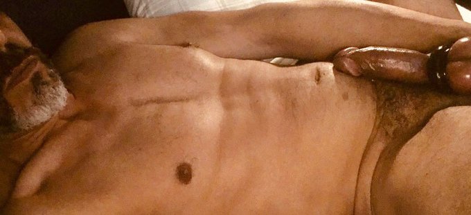 Waking up is hard to do! https://t.co/oPmD0DSdEP