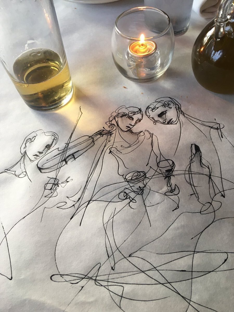 zim2918's tweet image. Music with dinner