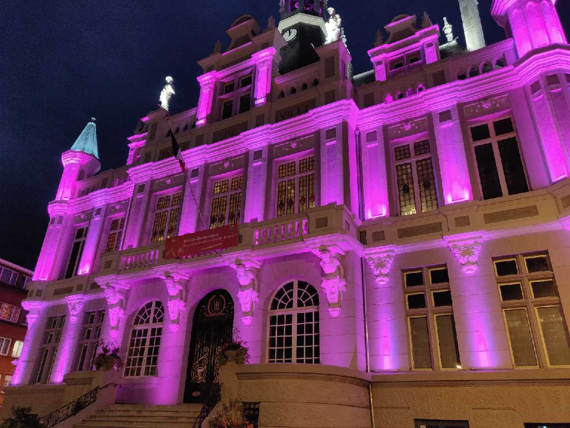 Henin Beaumont On Twitter Dans Le Cadre De Octobrerose Et Afin De Montrer L Engagement D Henin Beaumont Dans La Lutte Contre Le Cancer Du Sein La Mairie Sera Illuminee En Rose Tous Les Soirs Jusqu A