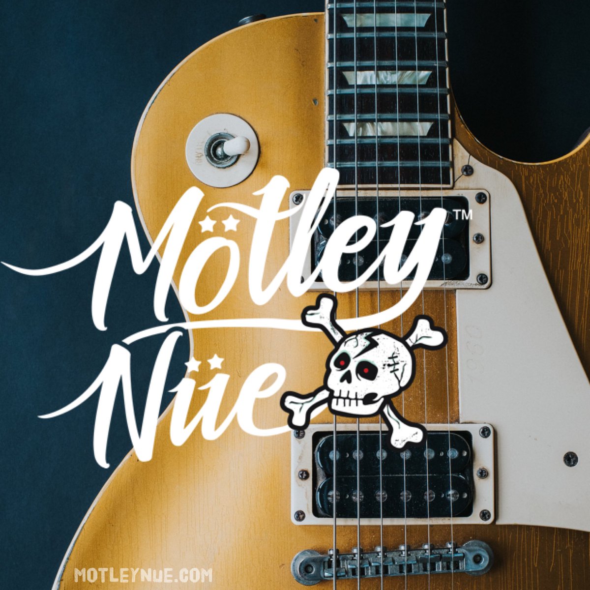 MotleyNue's tweet photo. 🤘 https://t.co/6GX0EBebTr 🤘
•
#motleycrue #crueheads #stevehott #stevehottrocks #thedirt #thedirtmovie #nikkisixx #vinceneil #mickmars #tommylee #motleycrueforever #motleycruefans #kickstartmyheart #girlsgirlsgirls #lasvegas #glamrock #metalbands  #80sbands #vegasshow https://t.co/1kcMxtbycM