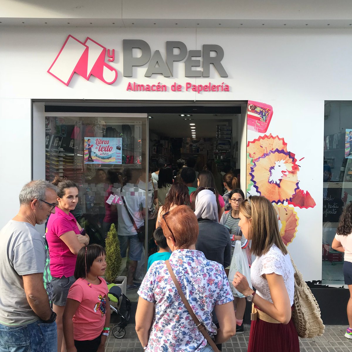 _My_Paper_'s tweet photo. Desde My Paper ageadecemos un año más la confianza depositada en nosotros, para dar inicio al curso y que todos los niños lleven sus materiales necesarios. Seguiremos trabajando para mejorar cada día y tener la mejor oferta y gama de productos al mejor precio. Gracias a todos. https://t.co/RG9bL0qPZc