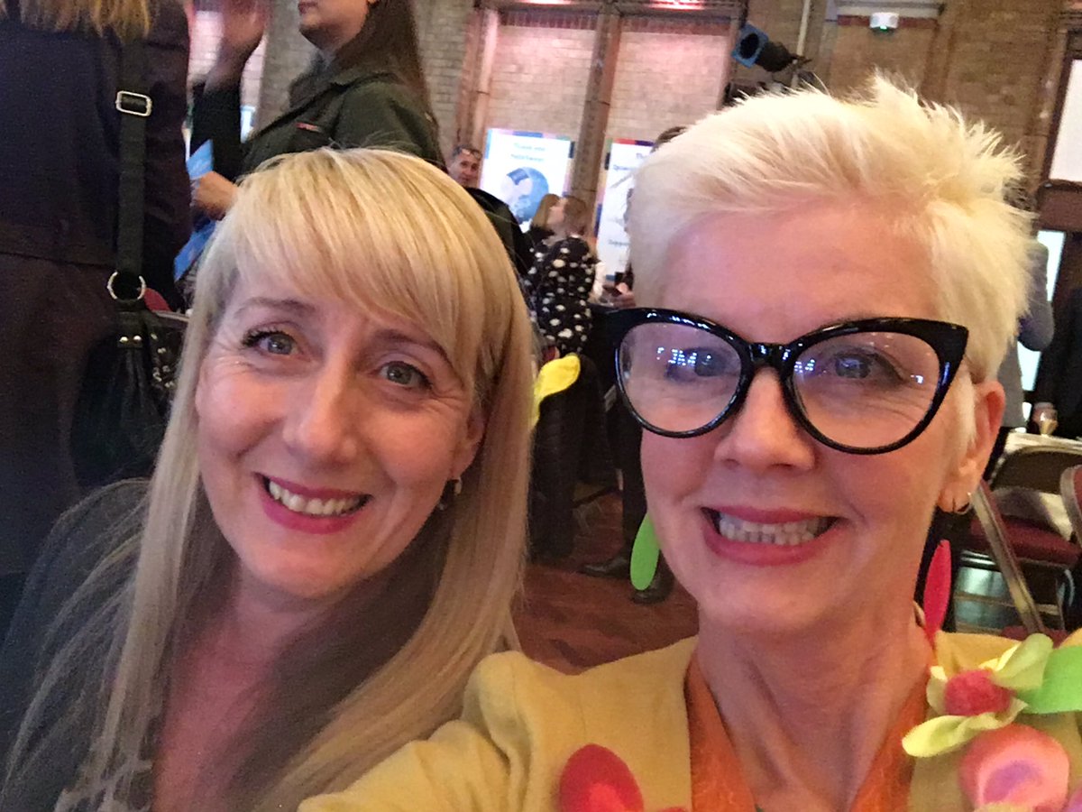 hammamelis's tweet photo. #elmersuffolk19 auction. 😊🙌
Go @PetalNicholson 👍🌸🐘
With @Hilsanderson @mik_richardson @ellieedge96 @PeteMarron etc! 😉 https://t.co/mNFQZS1Pta