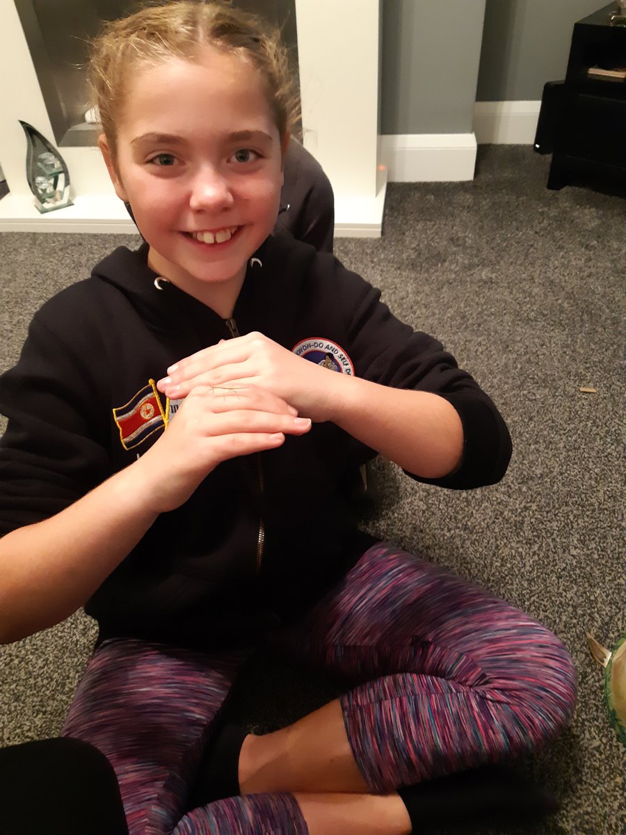 Brooke decided it would be a good idea to look after school pet.  Me not so much. Cant believe I have let these in my house. @MissWalkerP7W