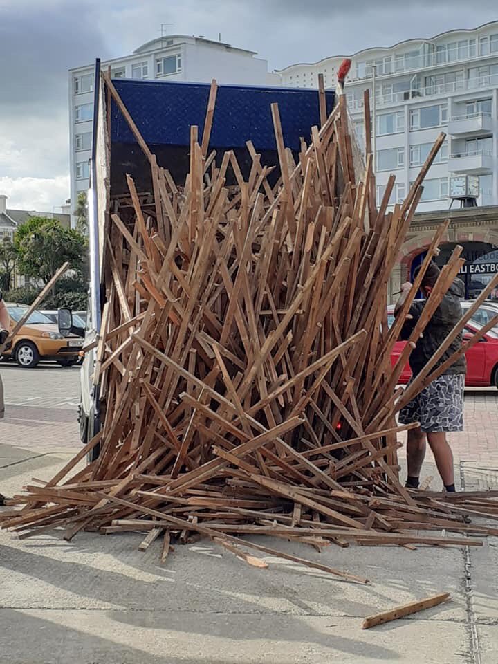eastbournebs's tweet photo. 🔥🔥 We are building our bonfire!! Not long now.....🔥🔥#sussex #bonfire #sussexbonfire #ebs https://t.co/s9aFDe7m7K
