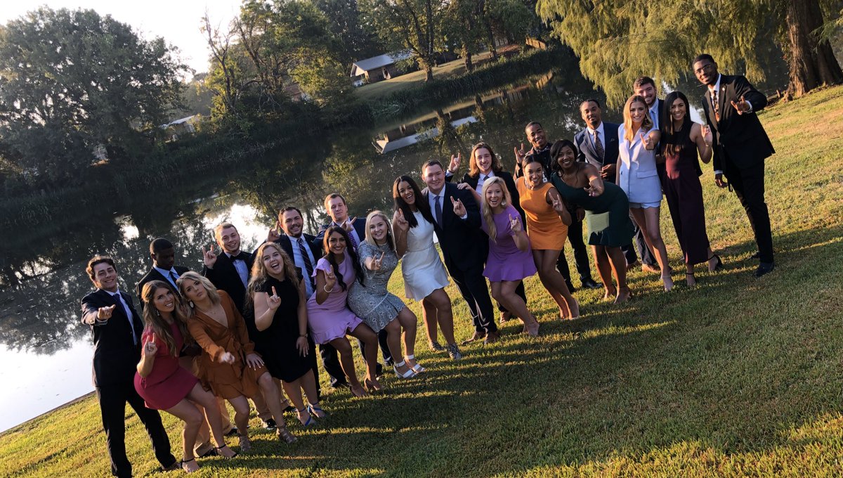 VANYEAUX's tweet photo. Congrats to each of you for making the 2019 Honor court!! @NSULA_SGA @NSULA @NSU_UPC @NSUPIKES @Theta_Mu_NSU @trisigmaaz @ThetaChiAlphas @nsula_nupes @KA_GammaPsi @NSU_Cheer @PhiMuNSU https://t.co/xITgzuflnQ