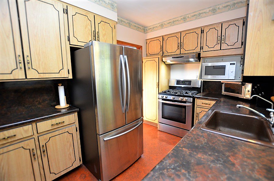 TaunyaMB's tweet photo. 3 Alexander St.Orangeville $ 499,900 Bungalow -3+1 https://t.co/kQAaR7atfe Living Room/Dining Room,Eat-In kitchen Area,Large Rear/Front Deck, Steel Roof,Hardwood Floors-Main Level,Possible In-Law Suite Or Apartment. Wheel Chair Accessible. Taunya Bailey 519-217-6747 #orangeville https://t.co/HcwyXvc2sm