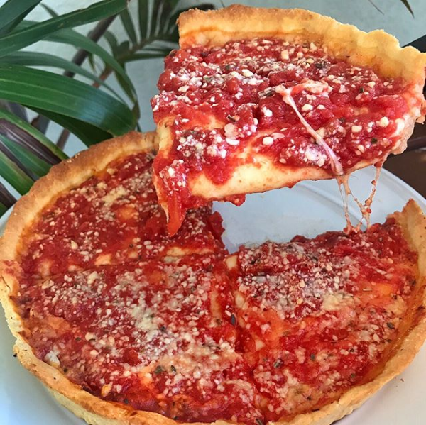 TastesofChicago's tweet photo. The πto my β€οΈ is π!
πΈ: @manmademoon
#bestoftoc #pizza #chicagostylepizza # #cheeseislife # #loumalnatis #tastesofchicago #toc #goodeats #deepdishpizza #chicagostyle #chicagofoods #ordernow #nationwide https://t.co/v20nj8LYBt